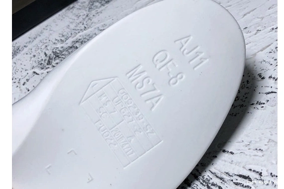 Jordan CN1084-200 Air Scott Retro Travis 6 CN1084-200 0415